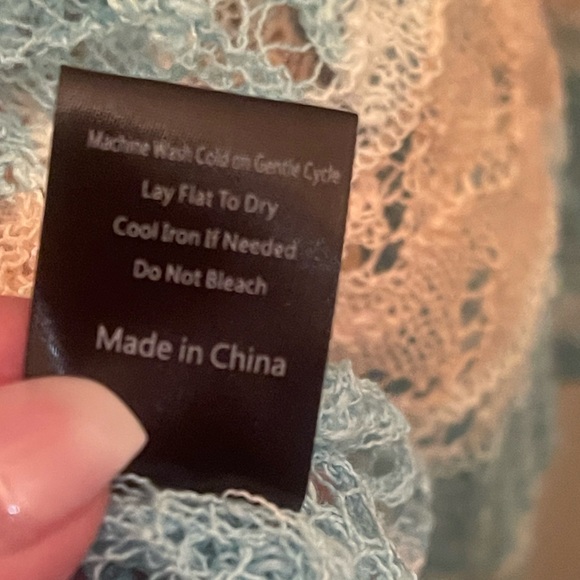 POL Crochet Top in Blue and Peach - Picture 8 of 8